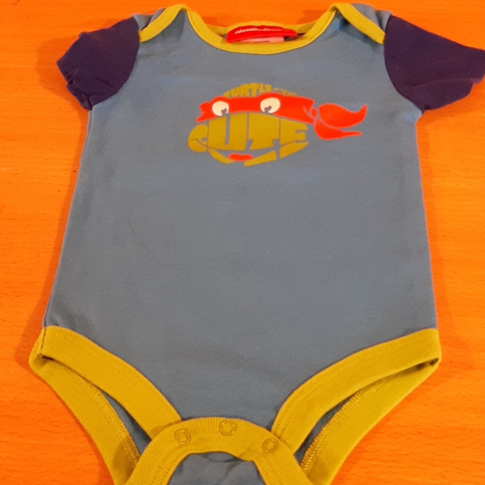 ☀️3/$10☀️ Ninja Turtles Onesie
